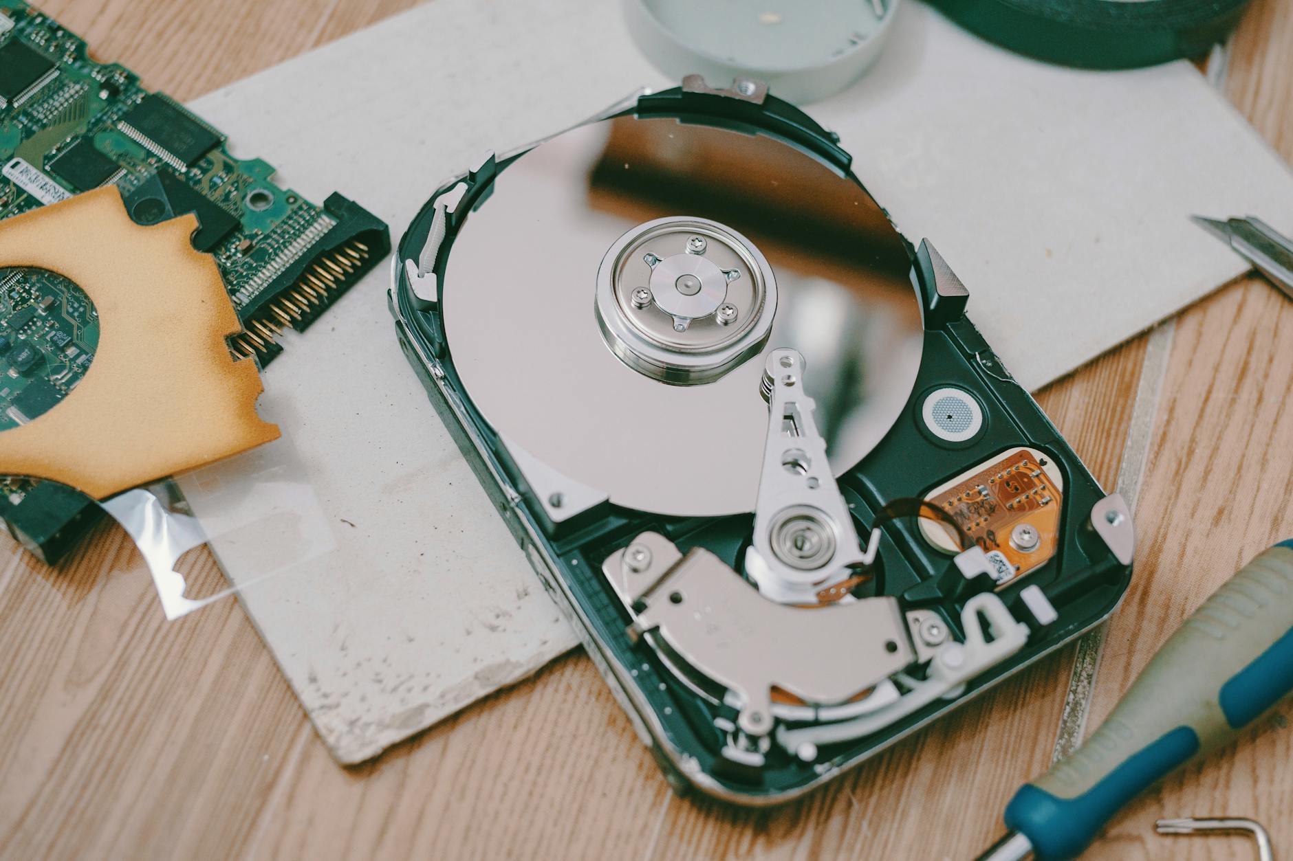 Digital evidence recovery from storage devices